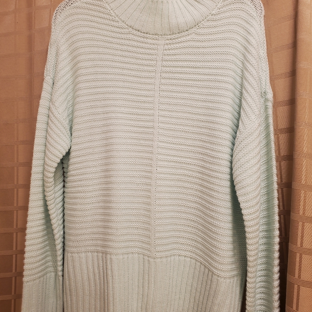 Apt 9 sweater